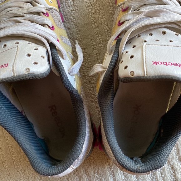 Reebok ZigFly Zignano Athletic Shoes - Picture 11 of 11